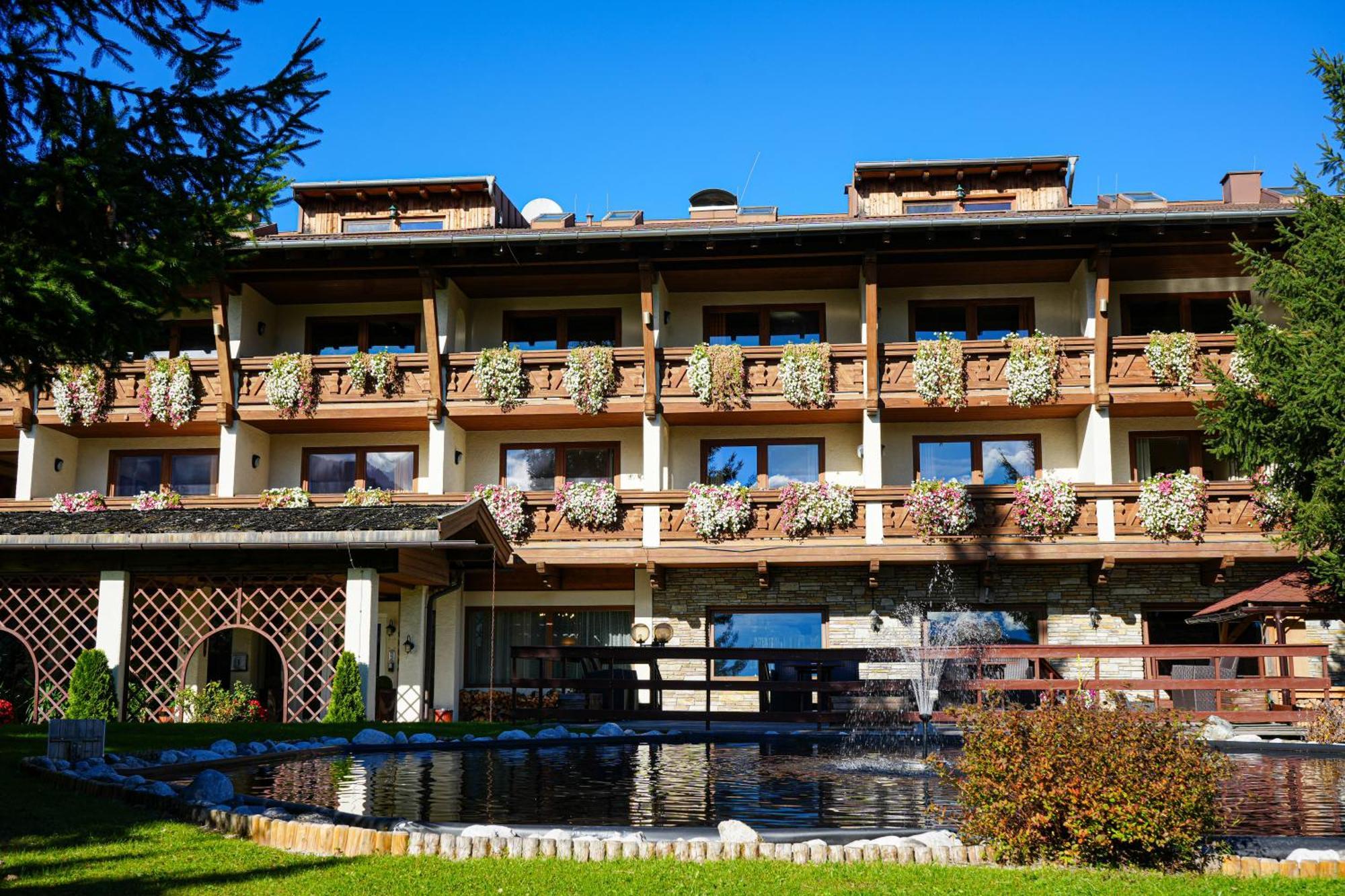 Clc Alpine Centre Hotel Saalfelden Luaran gambar
