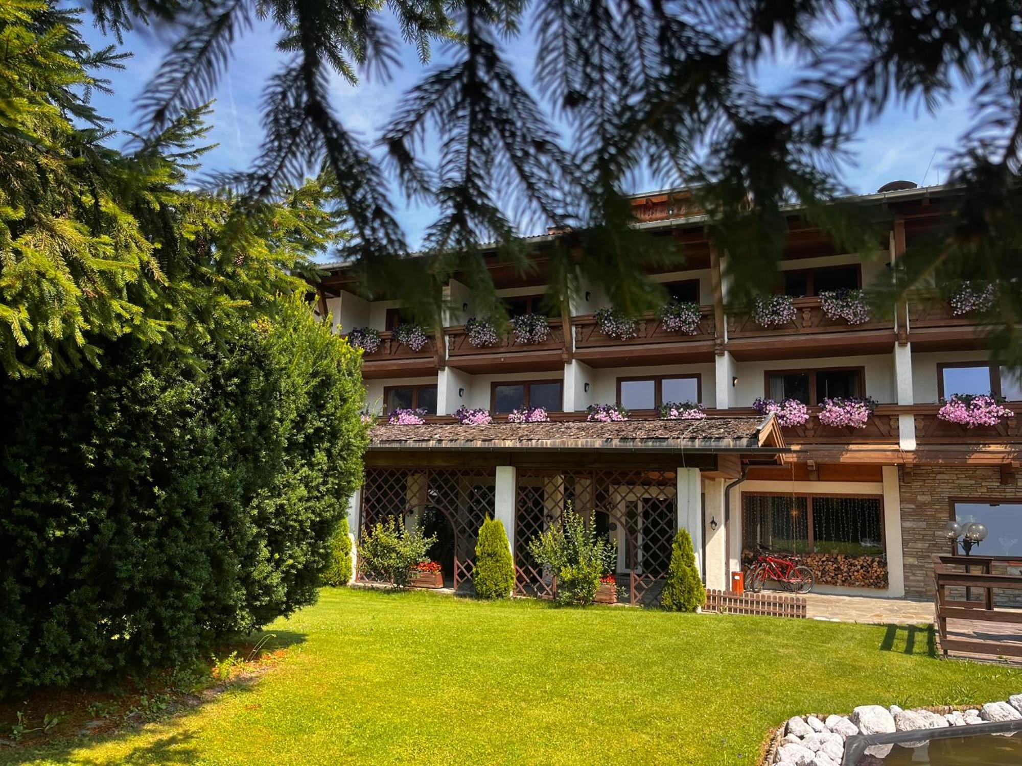 Clc Alpine Centre Hotel Saalfelden Luaran gambar